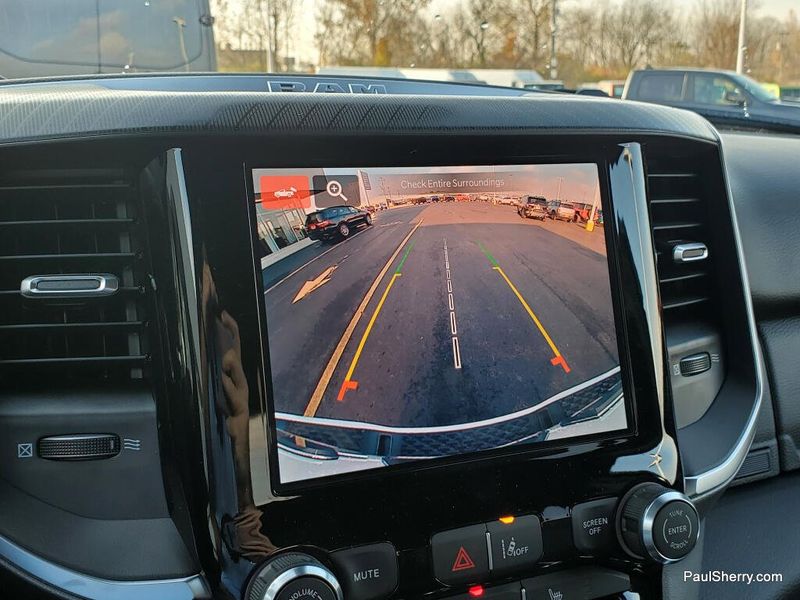 New 2026 RAM 1500 Big Horn Crew Cab 4x4 5'7' Box