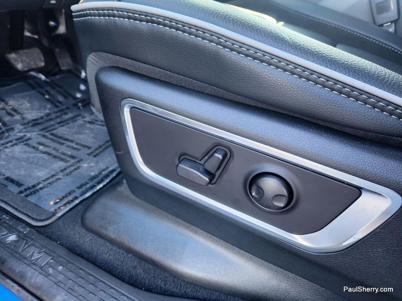 New 2026 RAM 1500 Laramie Crew Cab 4x4 5'7' Box