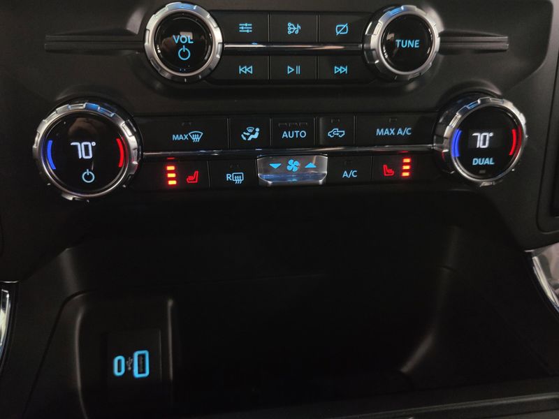 2021 Ford F-150 XLT SuperCab Sport 4x4 w/NavImage 24