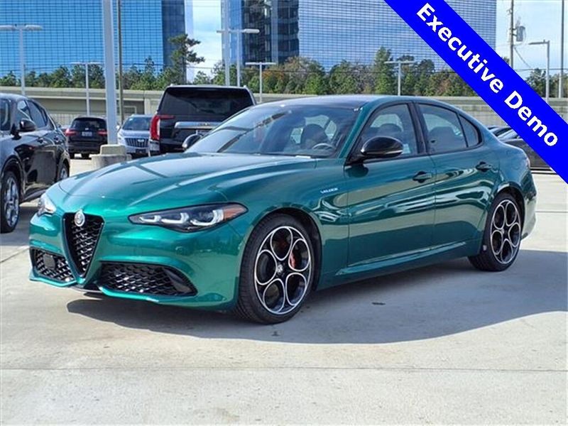 2025 Alfa Romeo Giulia VeloceImage 6