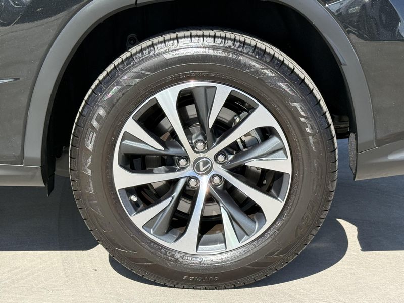 Used 2022 Lexus RX 350Image 16