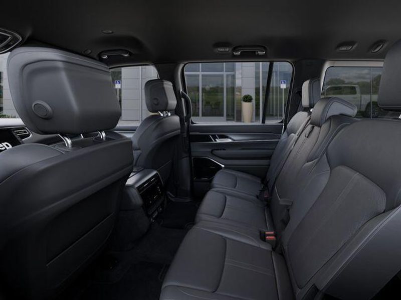 2026 Jeep Grand Wagoneer L Limited Altitude 4x4Image 23