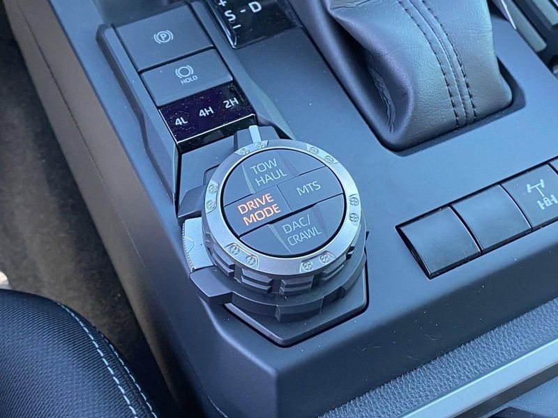 New 2024 Toyota Tacoma TRD Off Road HybridImage 19