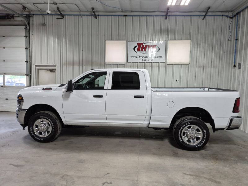 2025 RAM 2500 Tradesman Crew Cab 4x4 6