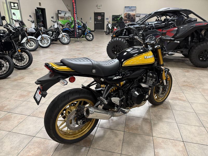 Used 2022 Kawasaki Z900RS SE Image 17