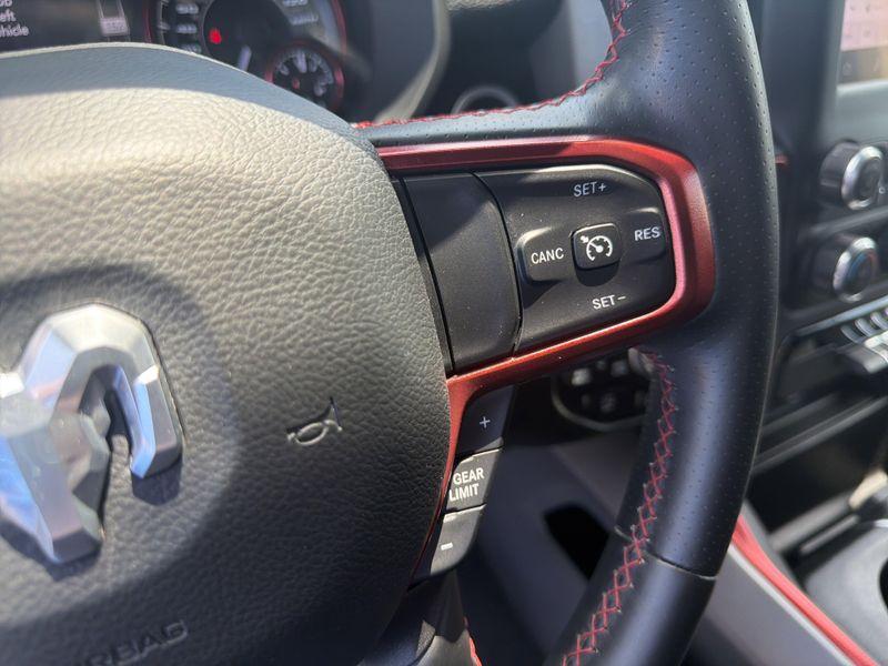 Used 2022 RAM 1500 RebelImage 38