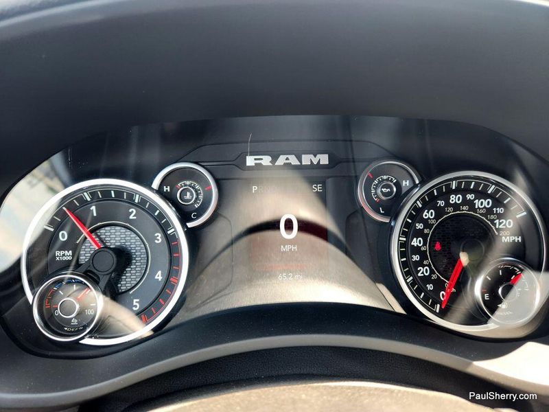 New 2024 RAM 5500 Tradesman Chassis Crew Cab 4x4 84