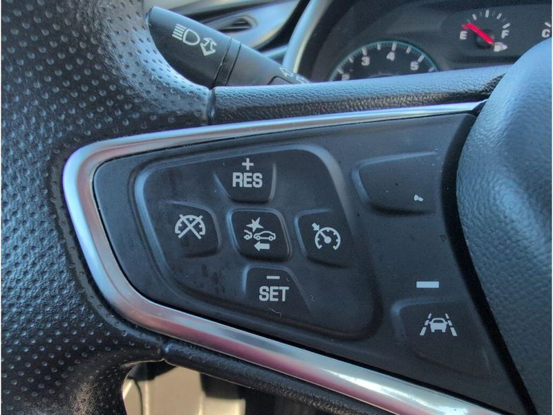 Used 2023 Chevrolet Malibu LTImage 22