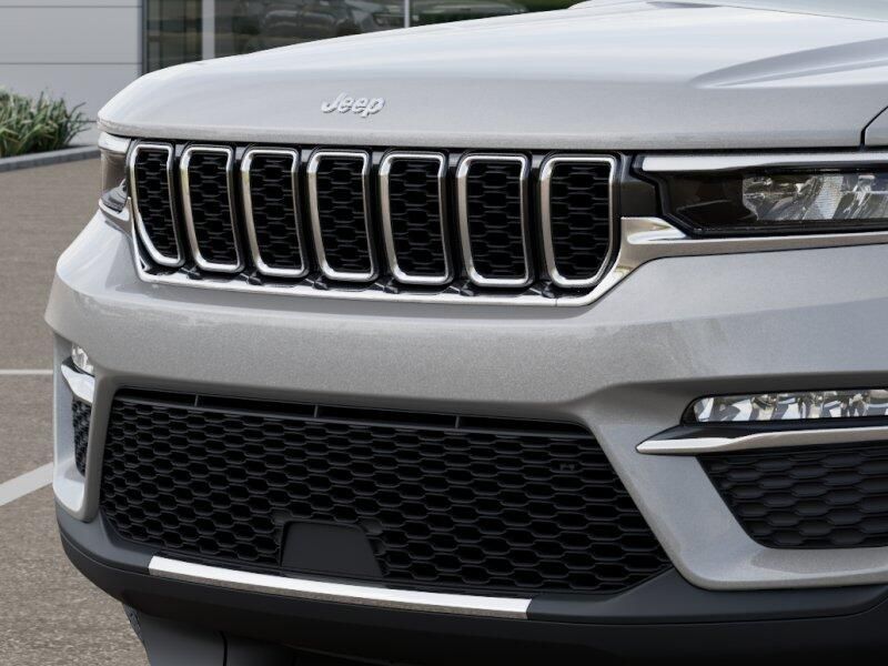 New 2025 Jeep Grand Cherokee Limited 4x4Image 23