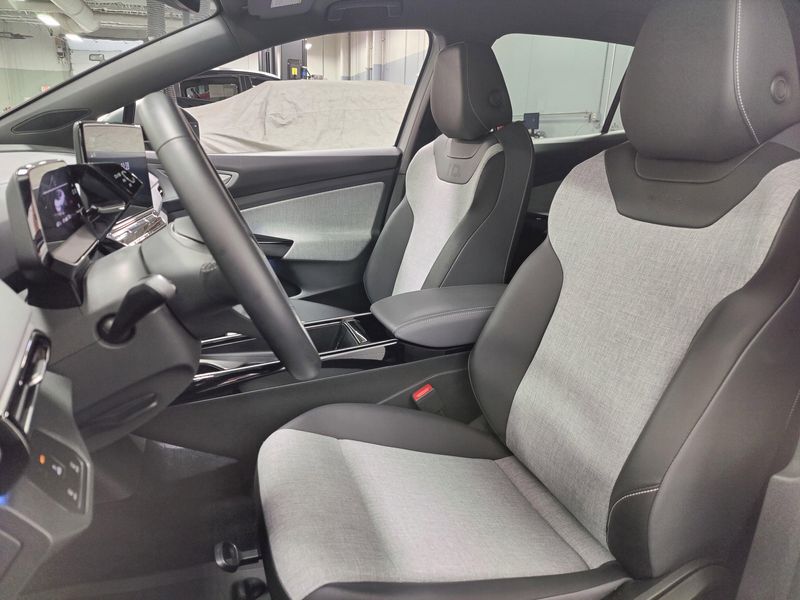 2024 Volkswagen ID.4 StandardImage 13
