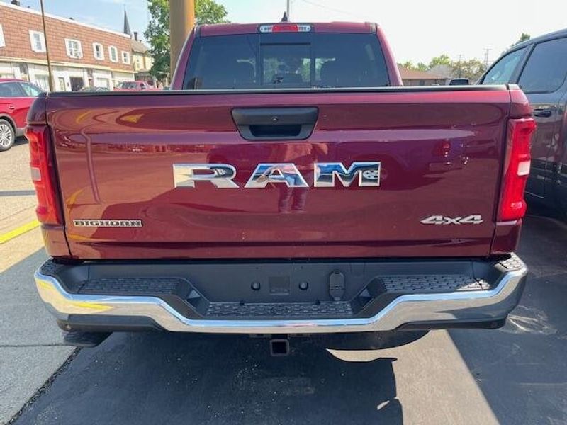 2025 RAM 1500 Big Horn Crew Cab 4x4 5