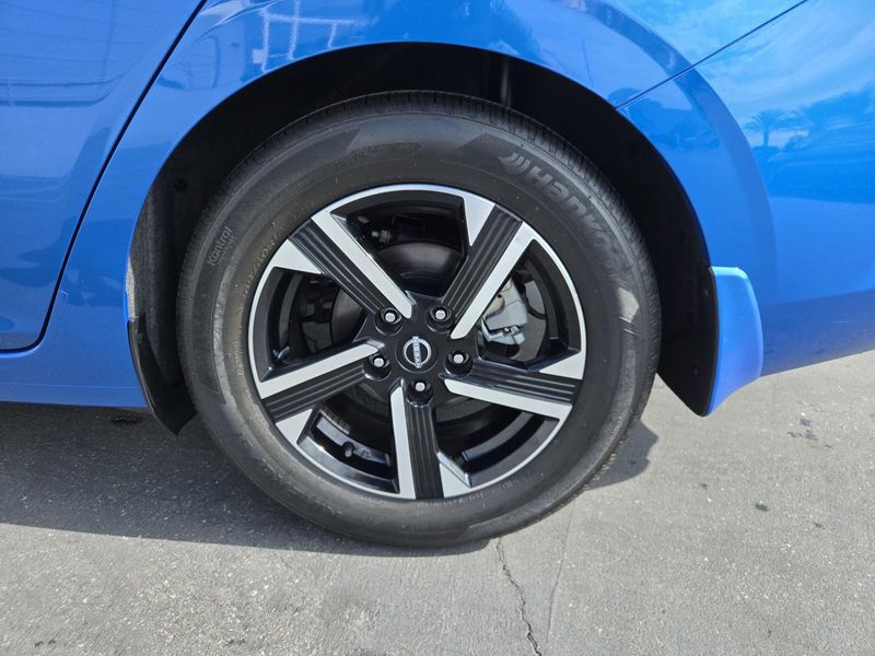 Used 2024 Nissan Sentra SV CVT