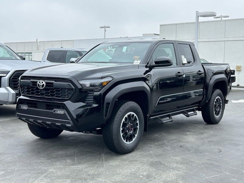 2024 Toyota Tacoma TRD Off RoadImage 6