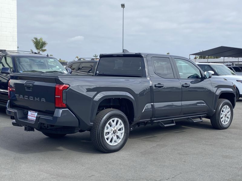 2025 Toyota Tacoma SR5Image 3