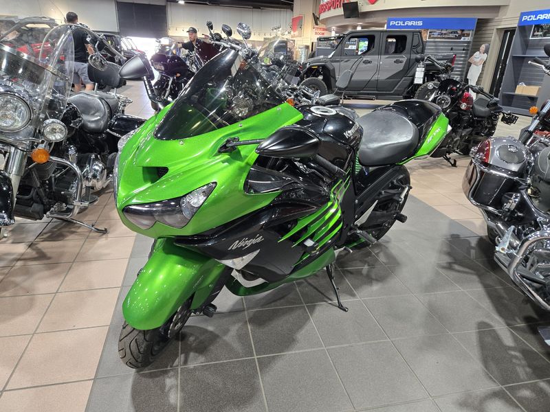 USED 2014 KAWASAKI NINJA ZX14 ABS Image 3