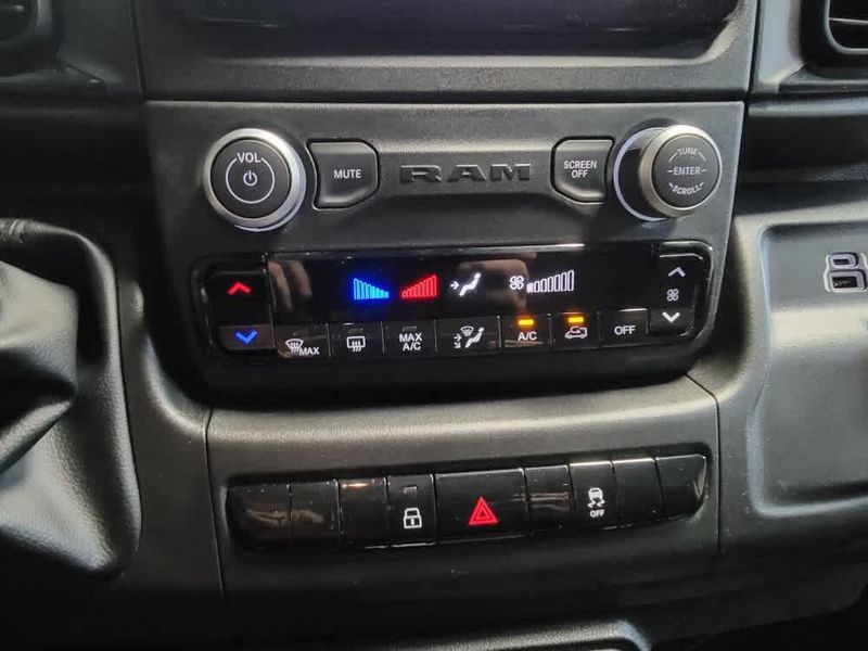 2025 Ram ProMaster 1500 Tradesman photo 13