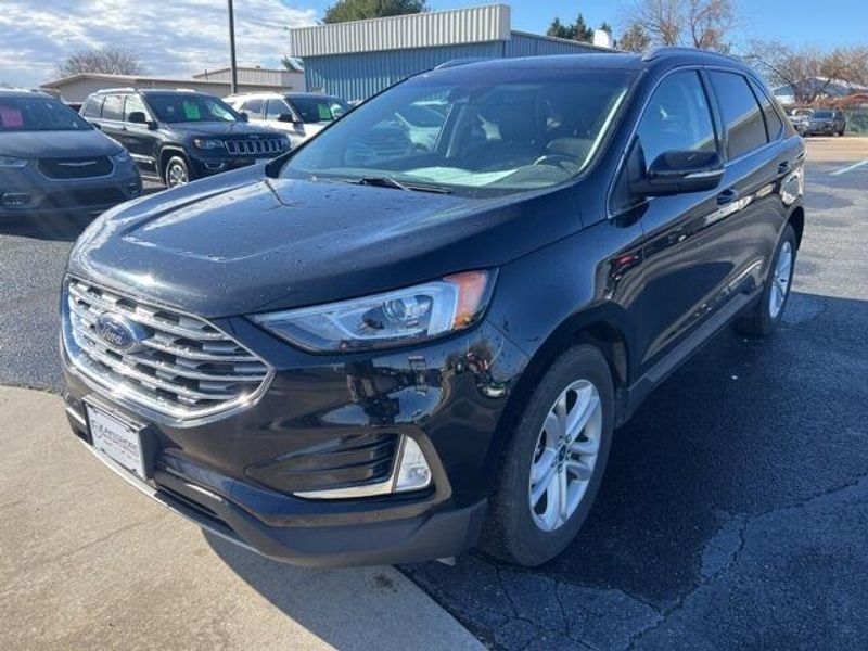 2019 Ford Edge SELImage 2