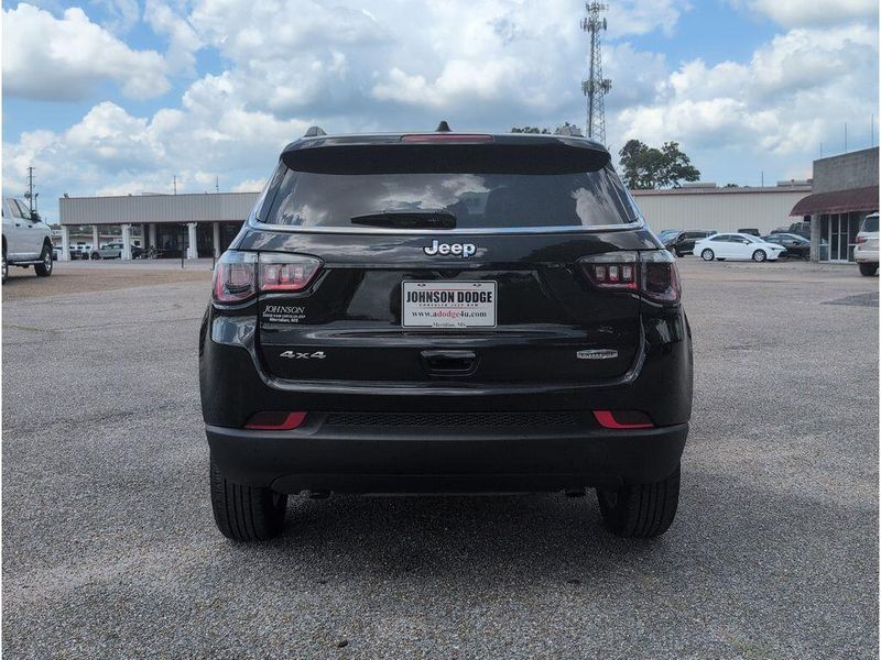 Used 2024 Jeep Compass LatitudeImage 4