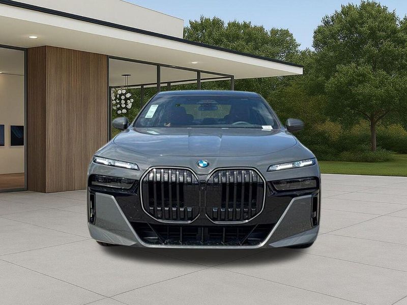 New 2026 BMW 7 Series 760i xDriveImage 4