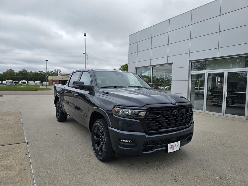 2025 RAM 1500 Big HornImage 2