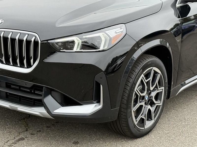 2025 BMW X1 xDrive28iImage 11