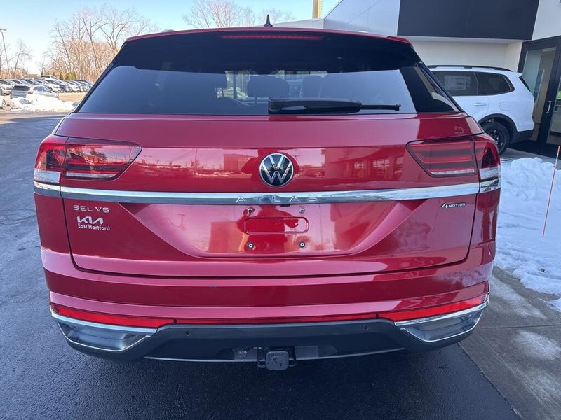 2023 Volkswagen Atlas Cross Sport 3.6L V6 SELImage 5