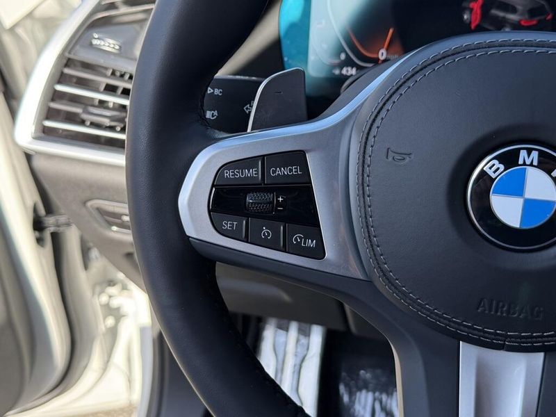2022 BMW X5 xDrive40iImage 24