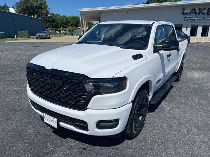 2025 RAM 1500 Big Horn Crew Cab 4x4 5