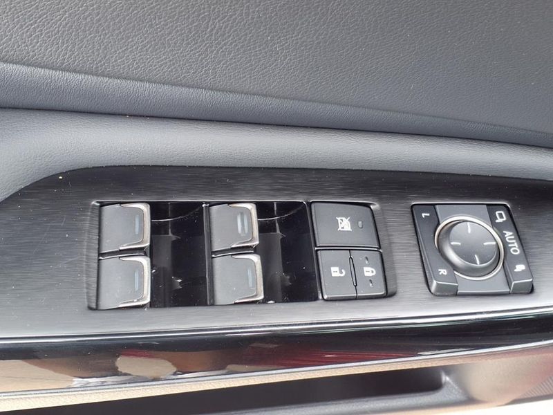 2022 Lexus ES 350 F SportImage 17