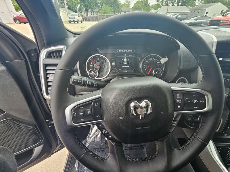 2025 RAM 1500 Big HornImage 15