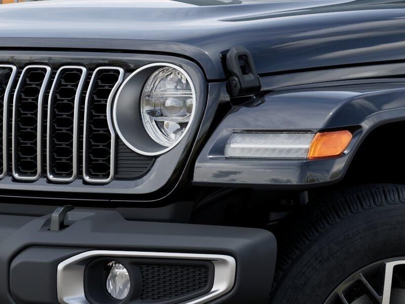 New 2026 Jeep Wrangler 4-door SaharaImage 28
