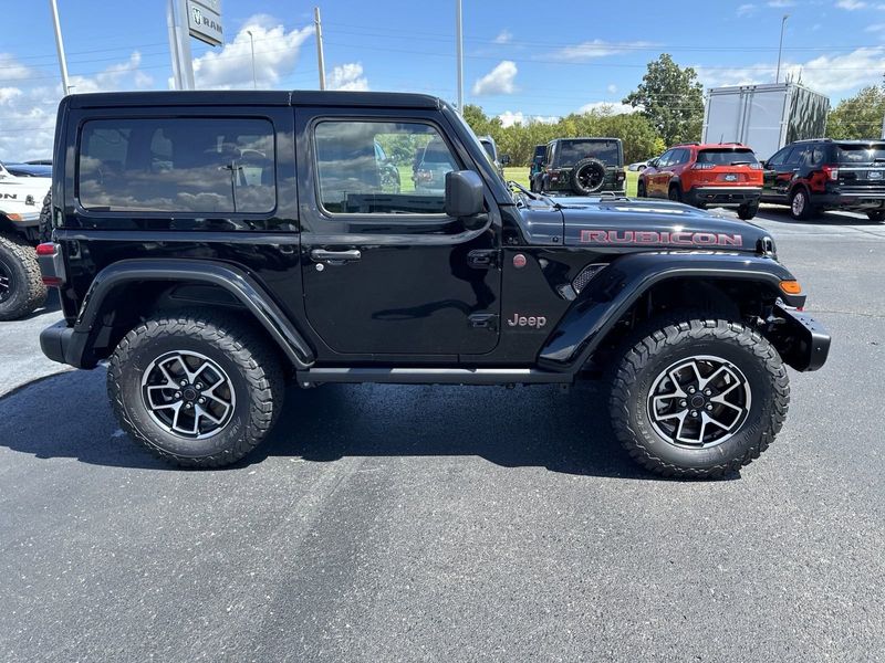 2024 Jeep Wrangler 2-door Rubicon XImage 4