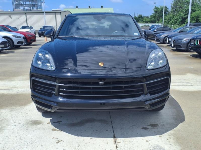 2021 Porsche Cayenne Coupe BaseImage 11