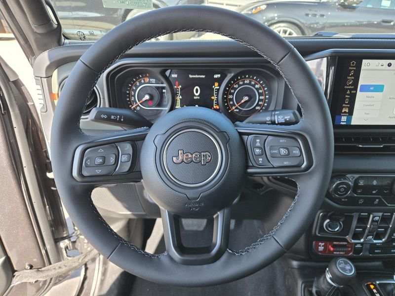 New 2026 Jeep Gladiator Mojave X 4x4