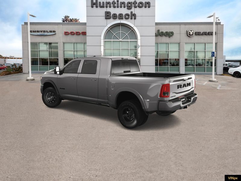 2025 RAM 3500 Limited Mega Cab 4x4 DuallyImage 4