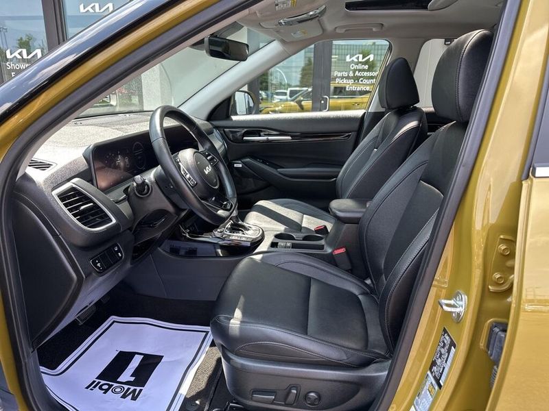 Used 2024 Kia Seltos SXImage 31