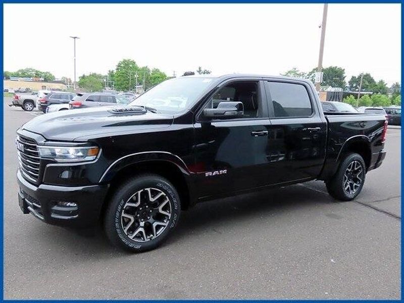 2025 RAM 1500 LaramieImage 1