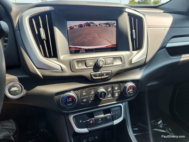 Used 2023 GMC Terrain SLE