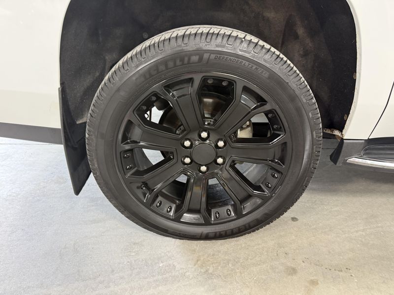 Used 2016 GMC Yukon XL DenaliImage 8