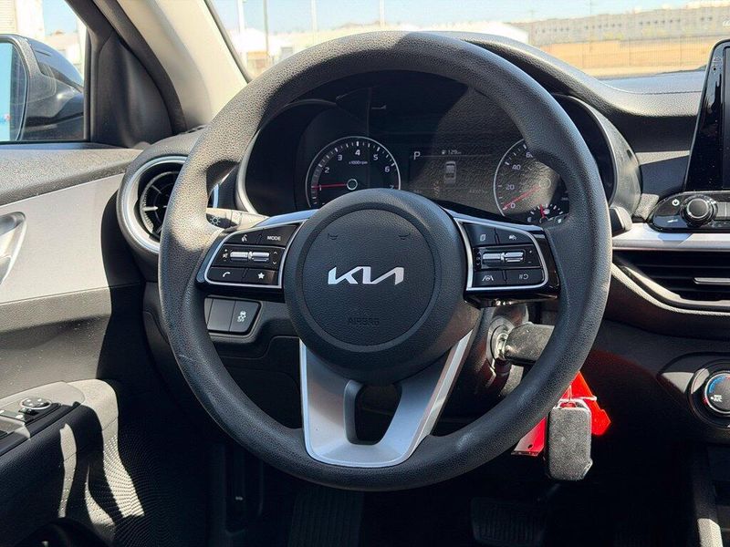 Used 2023 Kia Forte LXSImage 16