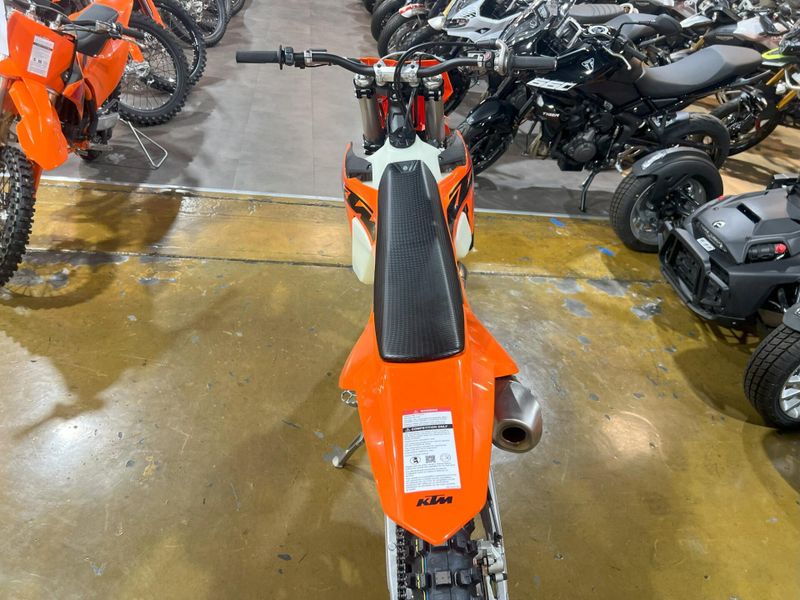 New 2025 KTM 450 SX-F Image 12