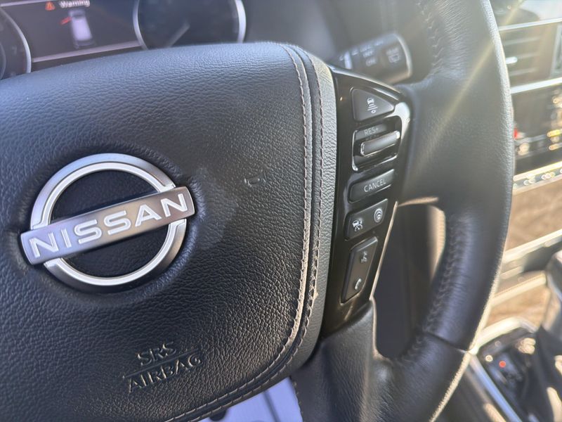 Used 2023 Nissan Armada PlatinumImage 31