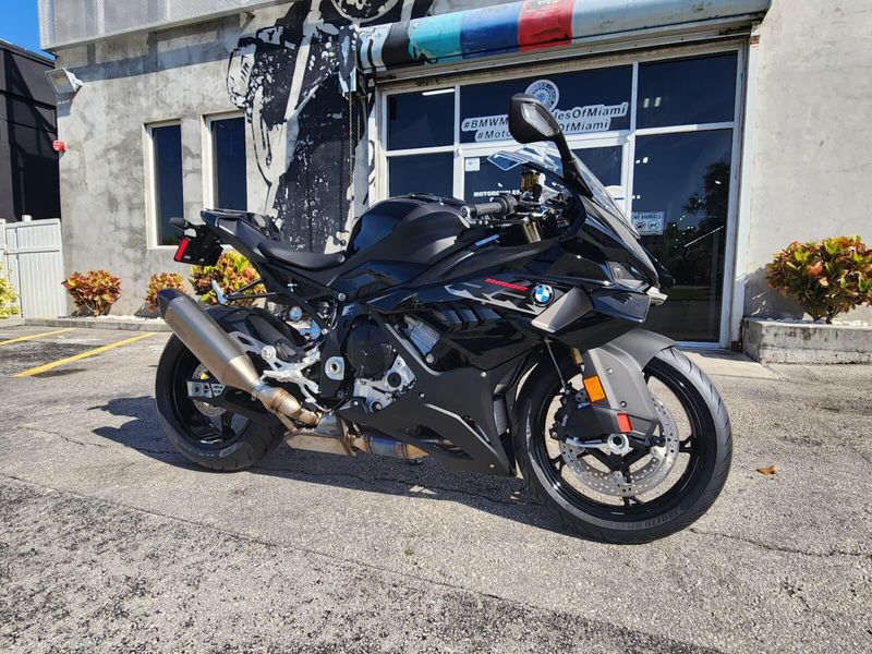 2026 BMW S 1000 RRImage 10