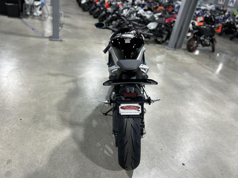 2025 CFMOTO 675SS Image 18