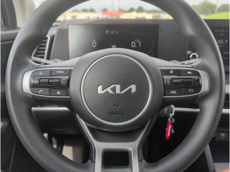 Used 2024 Kia Sportage LXImage 21