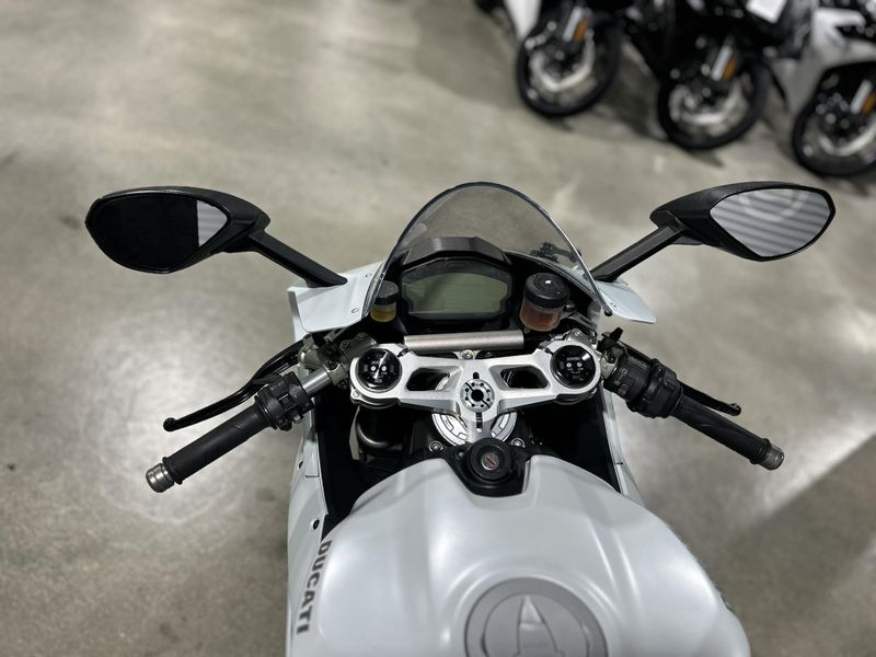 Used 2019 Ducati PANIGALE 959 Image 8