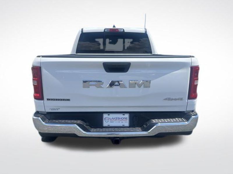 2025 RAM 1500 Big Horn Crew Cab 4x4 5'7' Box