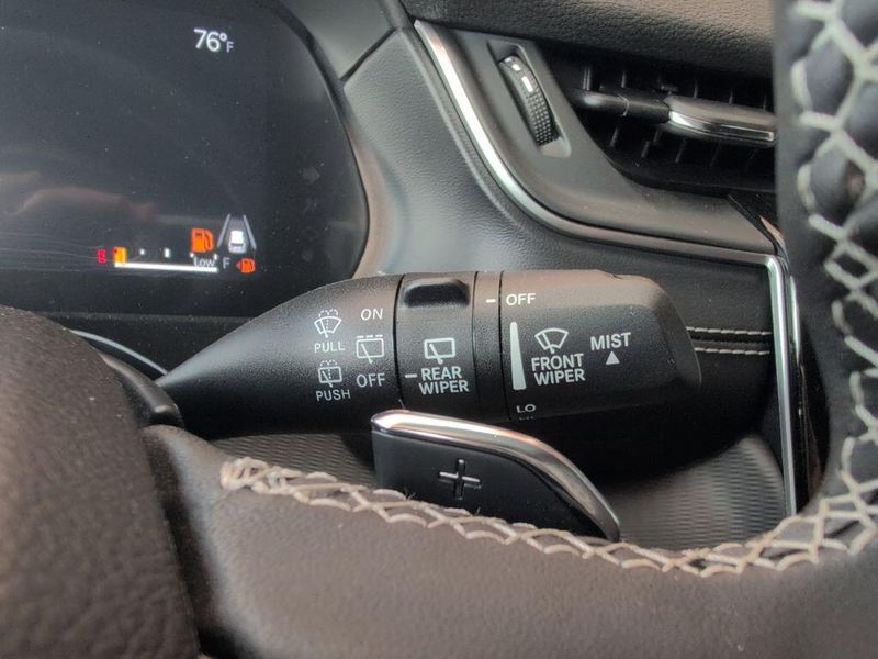 2024 Jeep Grand Cherokee L Altitude X 4x4Image 23