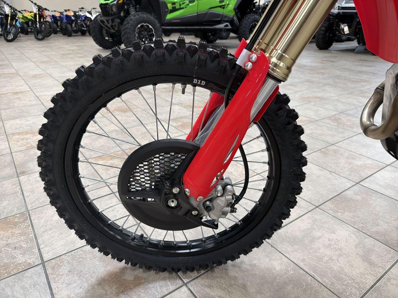 New 2027 Honda CRF250R Image 20