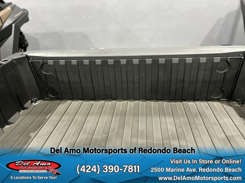 2024 Polaris R24T6E99BM  in a GRANITE GRAY exterior color. Del Amo Motorsports of Redondo Beach (424) 304-1660 delamomotorsports.com 